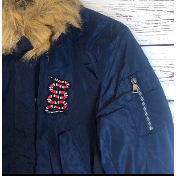 Ultim8 Navy faux fur collar Snake And rose appliqué bomber Jacket Juniors Sz L - Picture 2 of 7